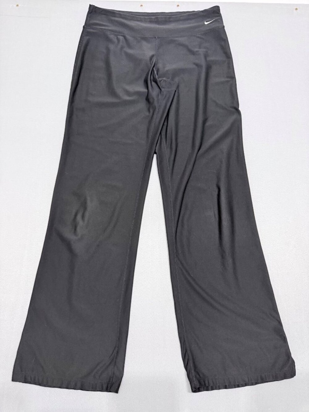 Nike Women’s Black Dri-Fit Yoga Pants Flare Wide Legs Size L